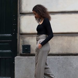 Aritzia babaton power pant